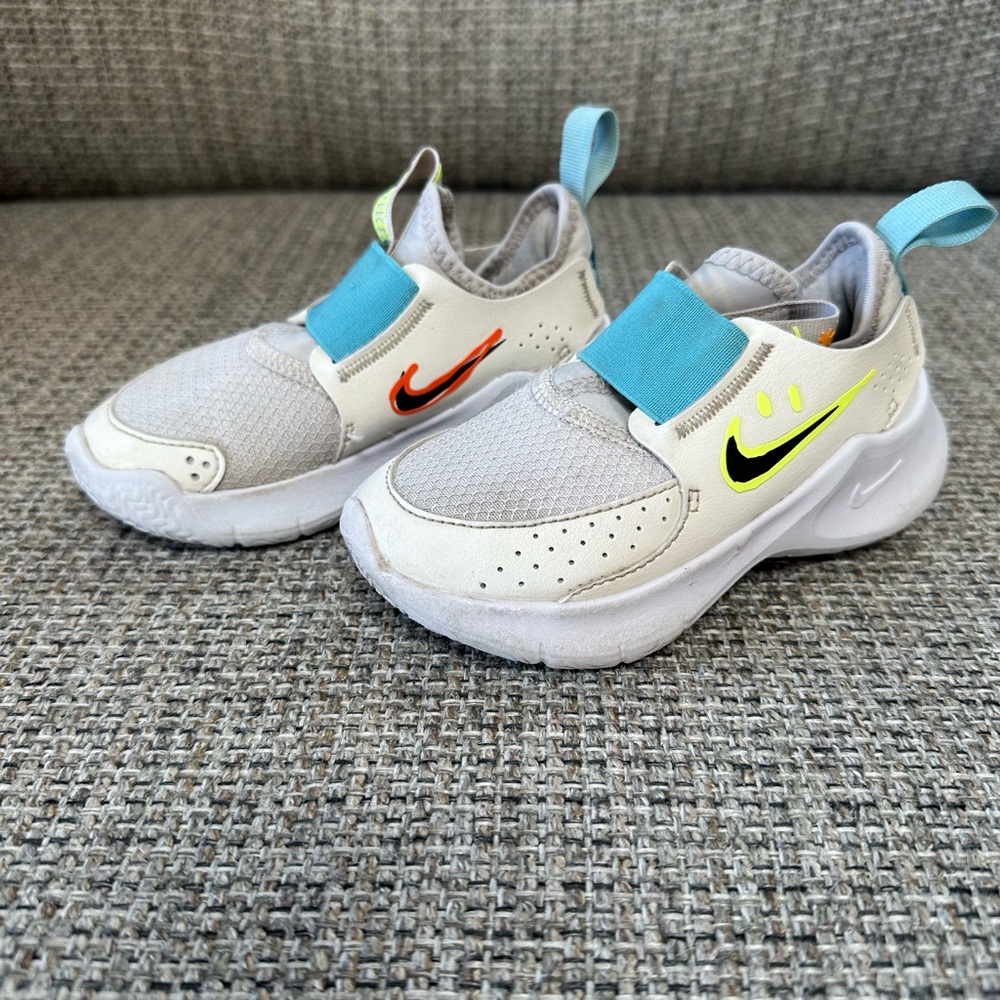 Nike Kids' Cream and Blue Sneakers